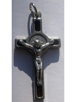 crucifix st Benoit